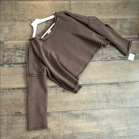 NWT FREE PEOPLE New Haven Pullover Brown Distressed Sweatshirt SIZE M - Picture 9 of 12